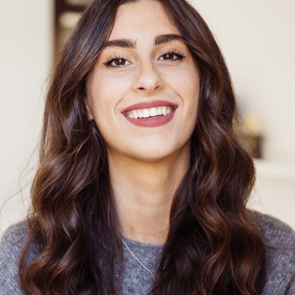 Laura Torres​ - Gerente de proyectos